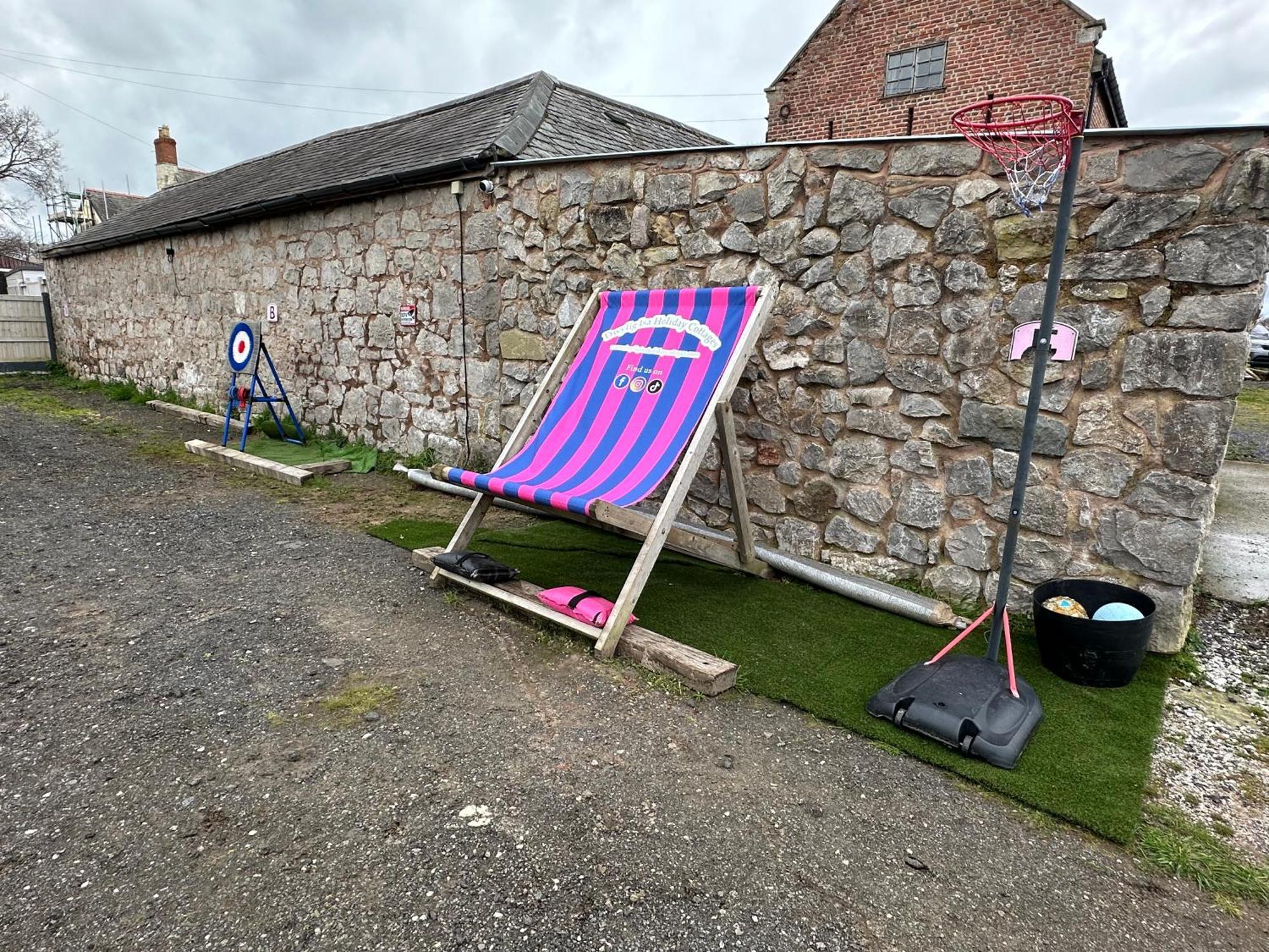 Rhuddlan Dwylig Isa Holiday Cottages מראה חיצוני תמונה
