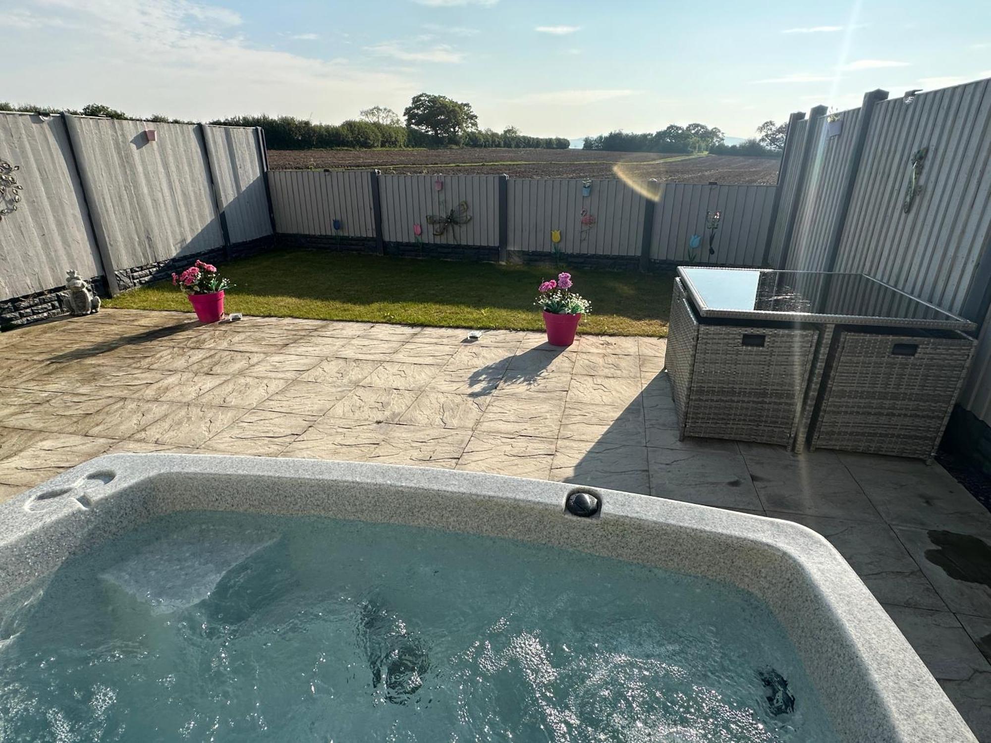 Rhuddlan Dwylig Isa Holiday Cottages חדר תמונה